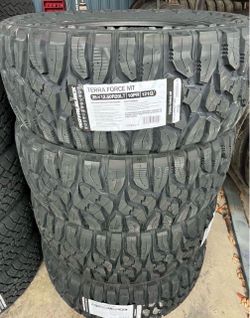 35/12.50R20 MT Tires
