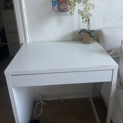 White Desk