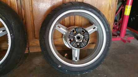 2001 gsxr 1000 back rim