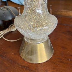 Vintage Lucite Glitter Lamp 