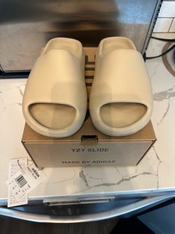 Adidas Yeezy Slide with Box