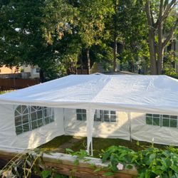 Big Family Larger Size Enclosed Shelter Event Party Big 10x20 Tent New 👑 150 only 1 more left New. Strong. Stabilized.  With removable sidewalls