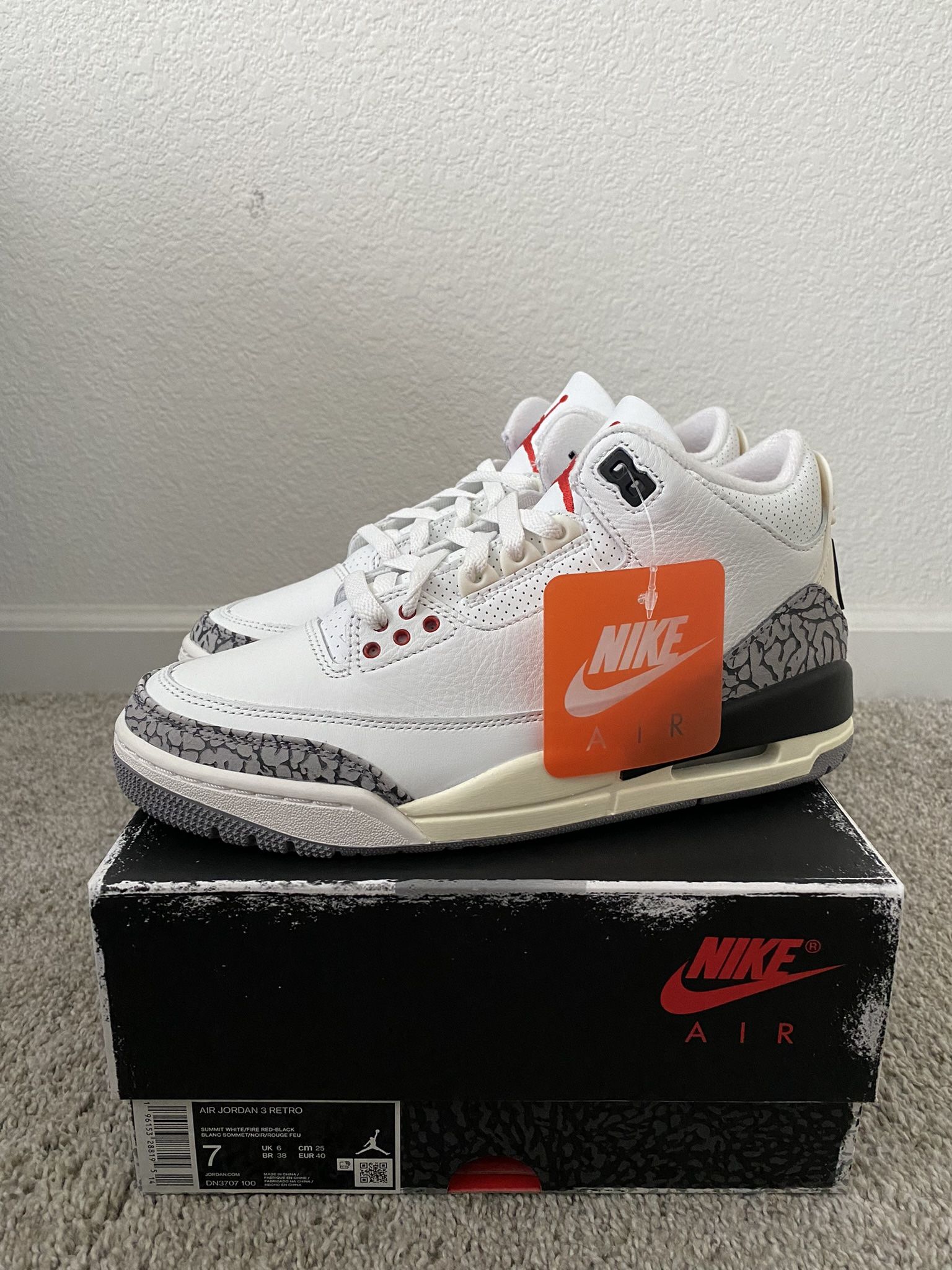 DS Air Jordan 3 White Cement Size 7