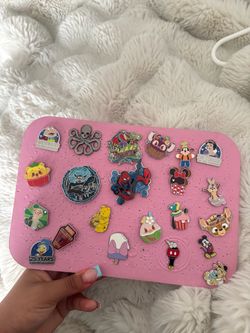 disney pins