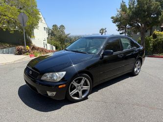 2005 Lexus IS300