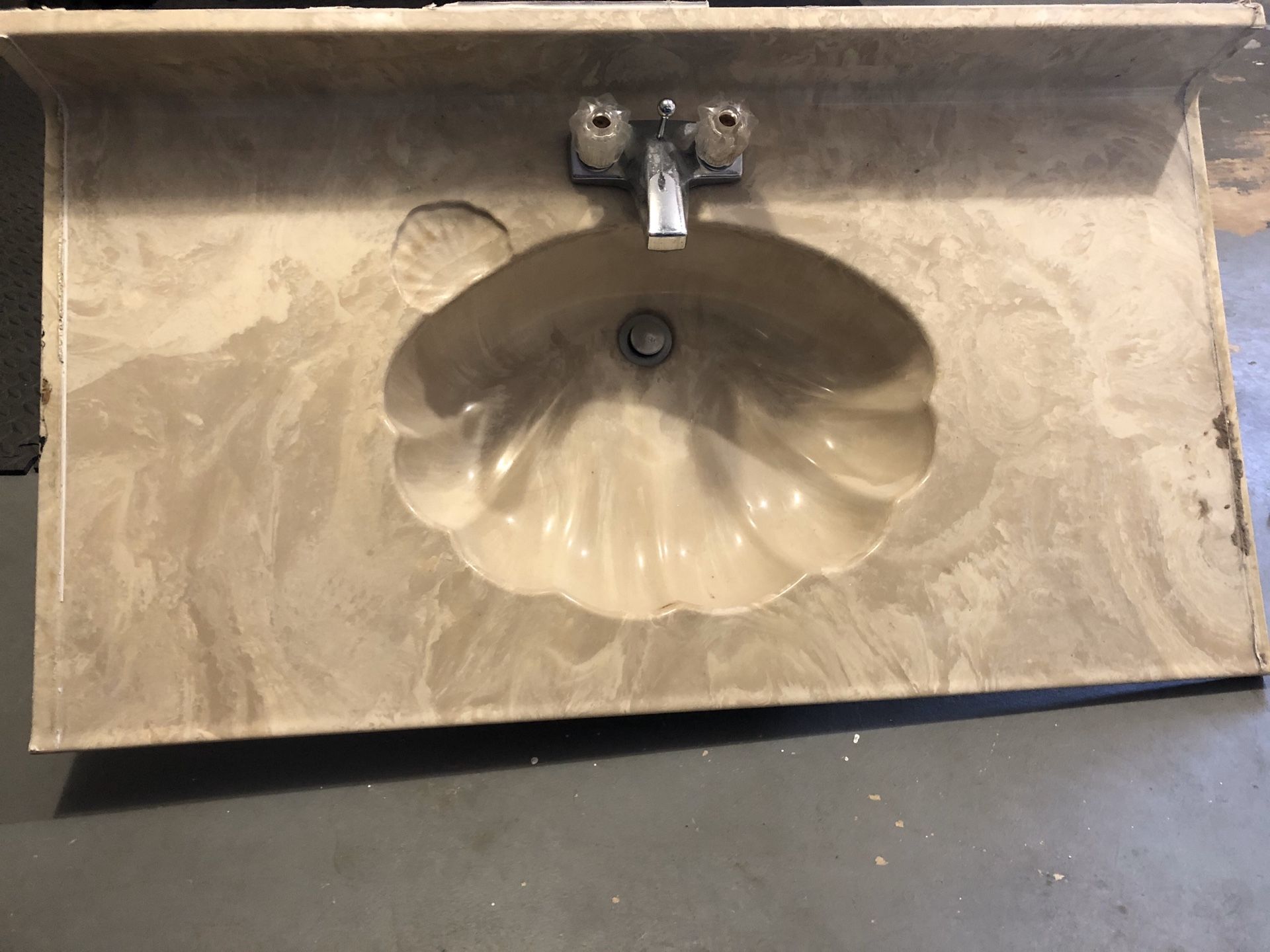Sea shell shaped bathroom sink vintage