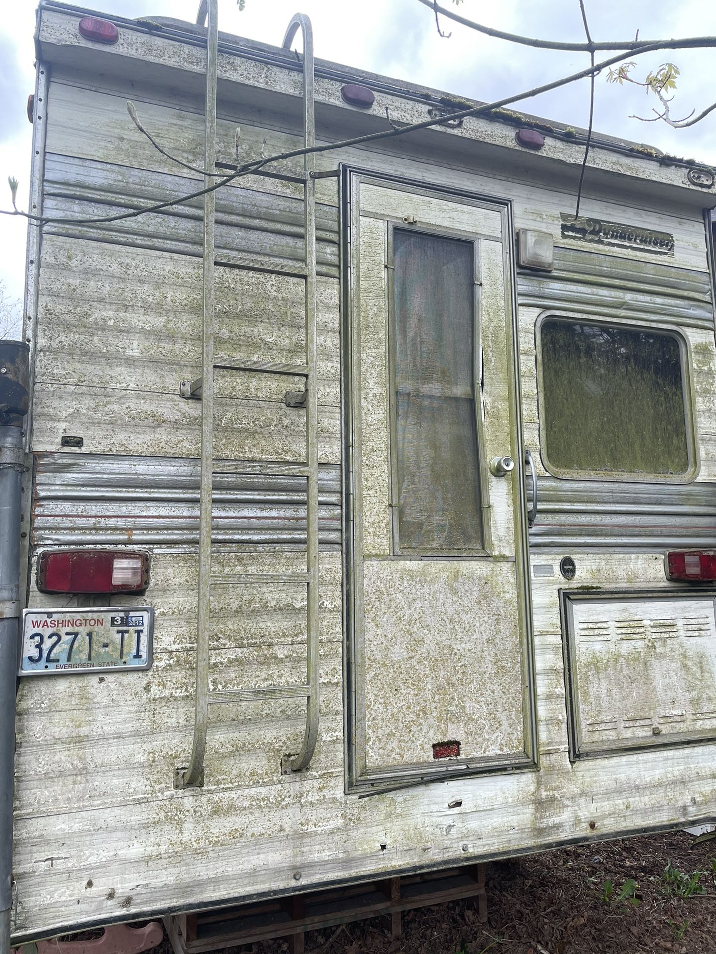 Camper