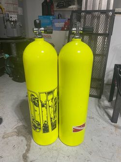 Dive tanks