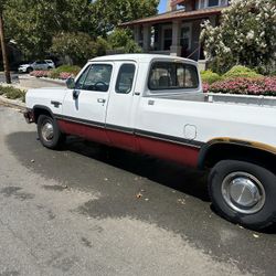 1992 Dodge D250