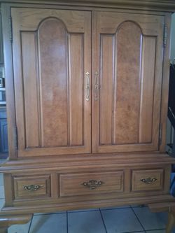 dresser