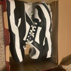 Puma,White & Black, 6 Kids