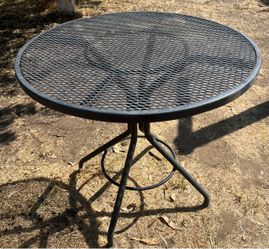 Patio table