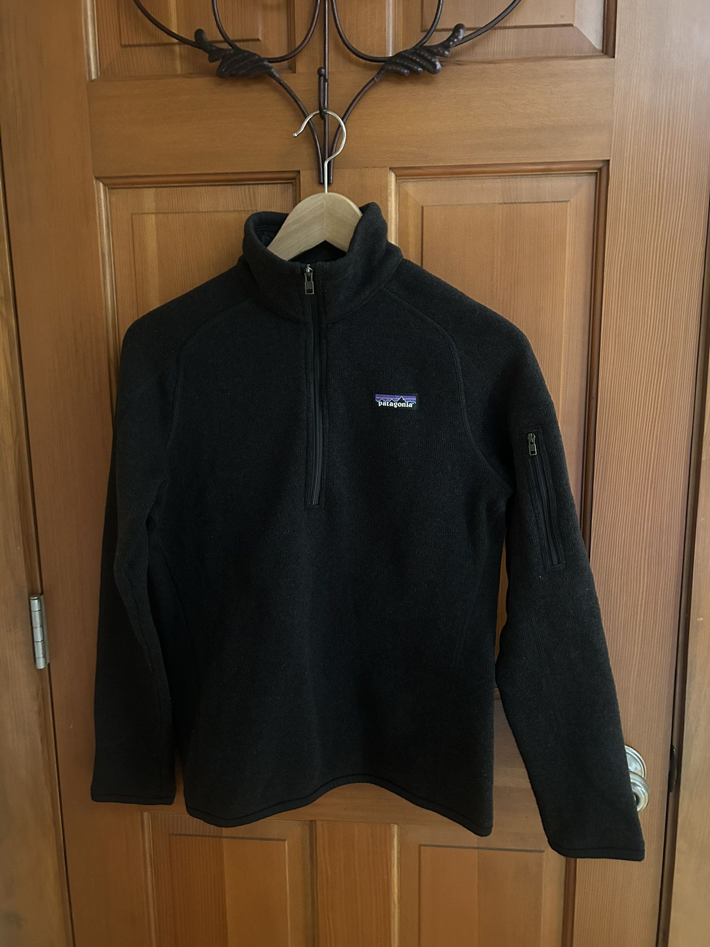 Patagonia Black Better Sweater  Women’s - Small