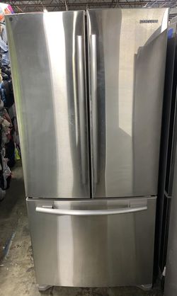 Stainless Samsung French Door Refrigerator with Twin Cooling