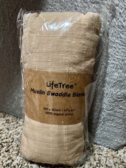 Unopened LifeTree Muslin blanket - 47”x47”