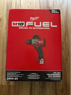Milwaukee M18 Fuel 1/2” hammer drill/driver $135 OBO