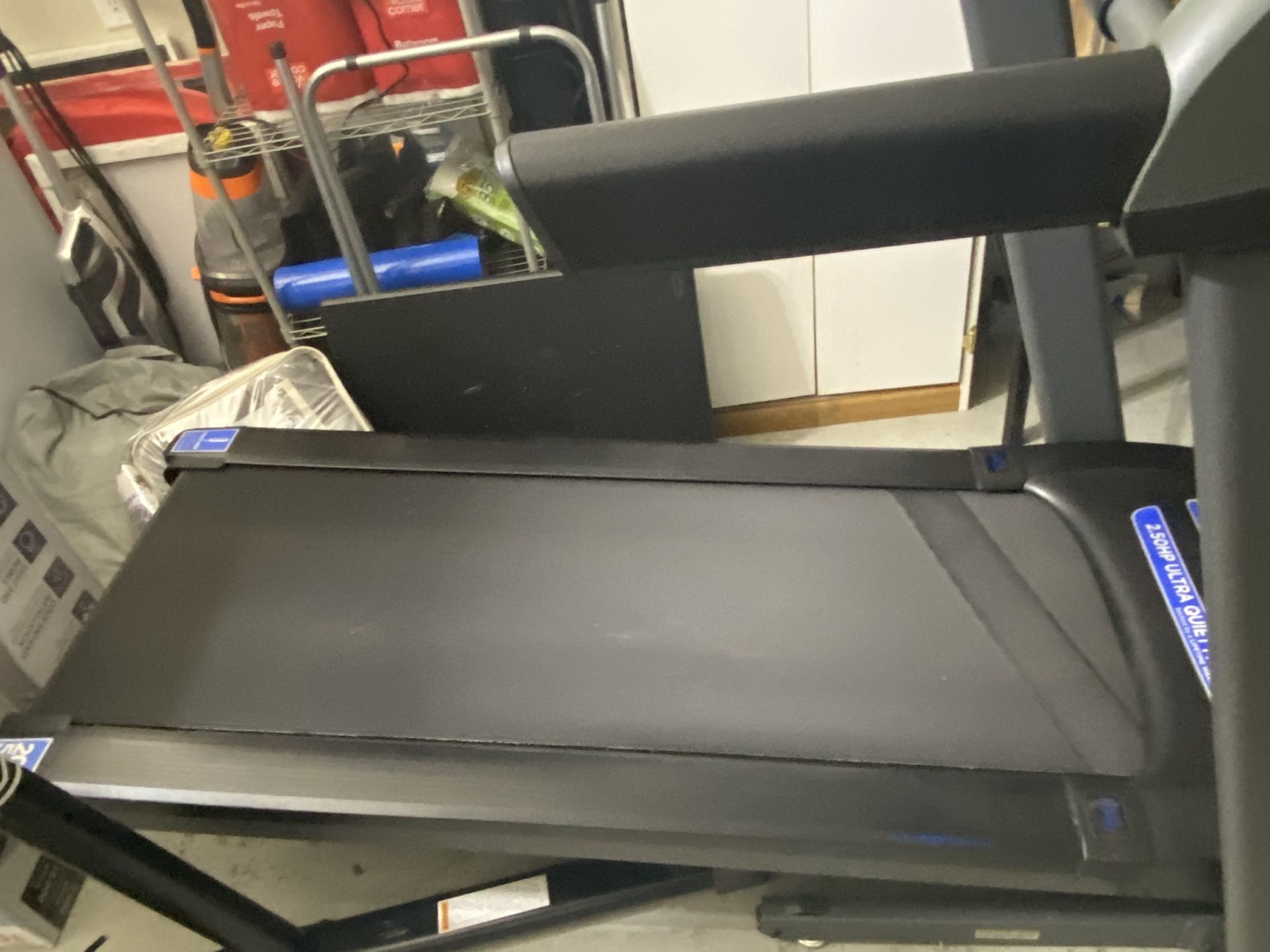 Horizon T101 Treadmill for Sale in Portland, OR OfferUp