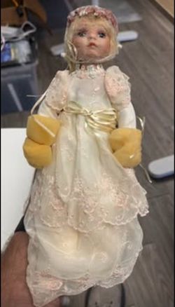 Vintage Porcelain Doll in Lace Dress & Flower Crown – 12"