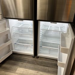 Like new stainless refrigerator deals