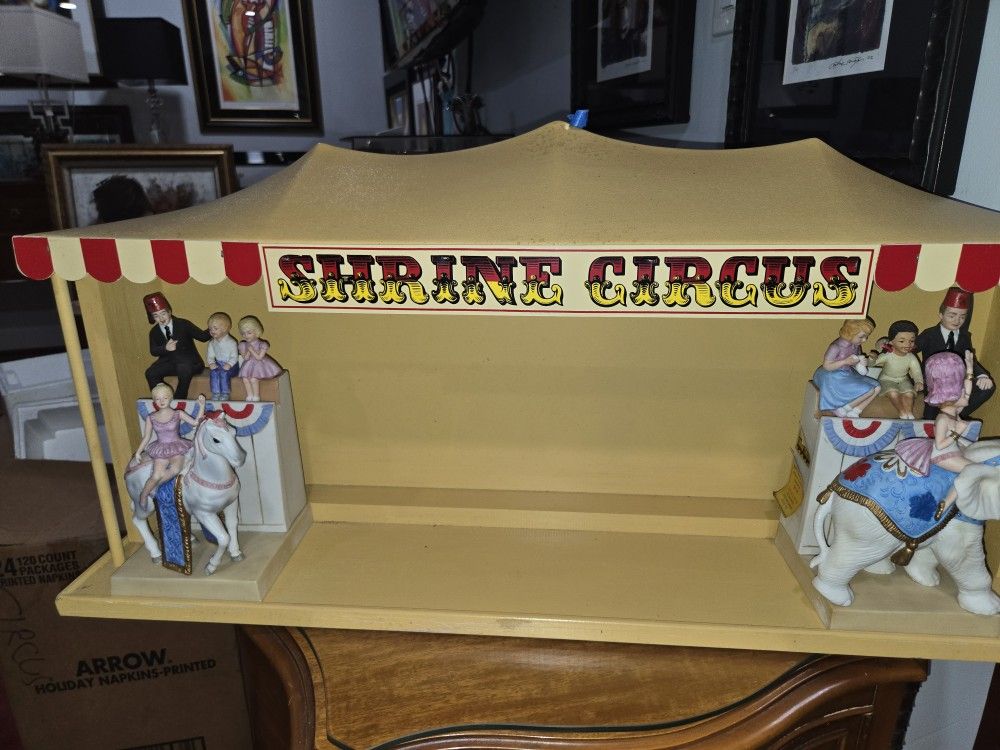 Circus décor.