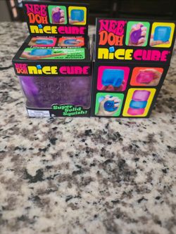 Needoh Nice Cube Super Solid Squish