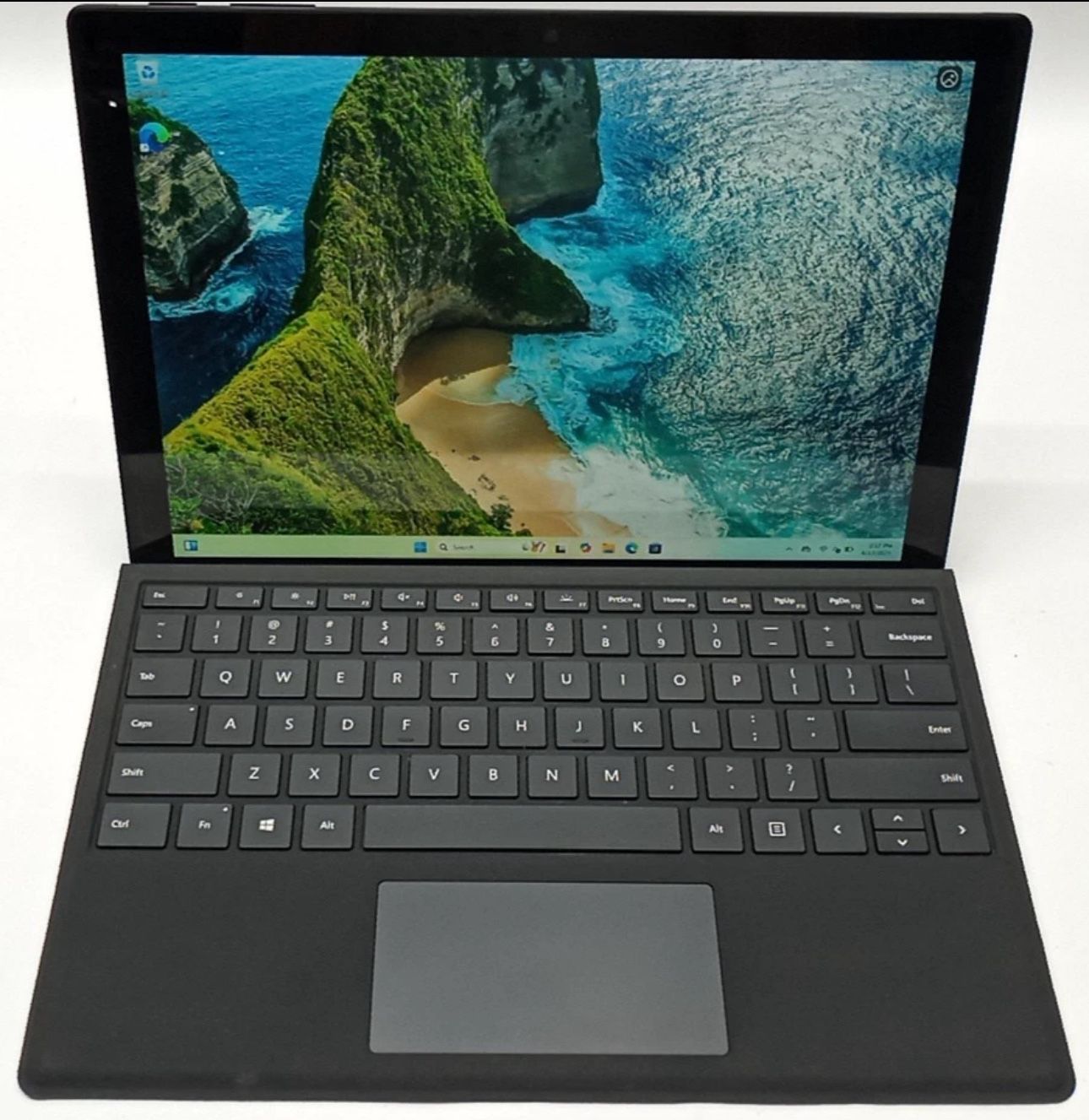Microsoft Surface Pro 5 (Intel i5-7300U, 8GB RAM, 256GB SSD) Windows