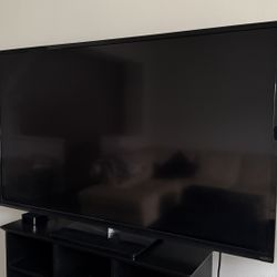 Vizio 60” LED HDTV - Model E601i-A3