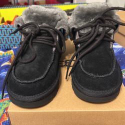 UGG