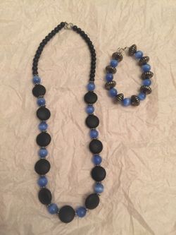 Very heavy bracelet and necklace set