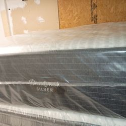 🥳🎉🥳🎉 $499 California King Beautyrest Silver 12 Inch Height Medium Firm Mattress Available $499 🥳🎉🥳🎉