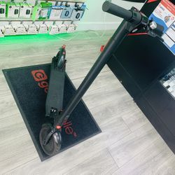 Electric Scooter 🛴 15MPH🛴 20 Mile Range 