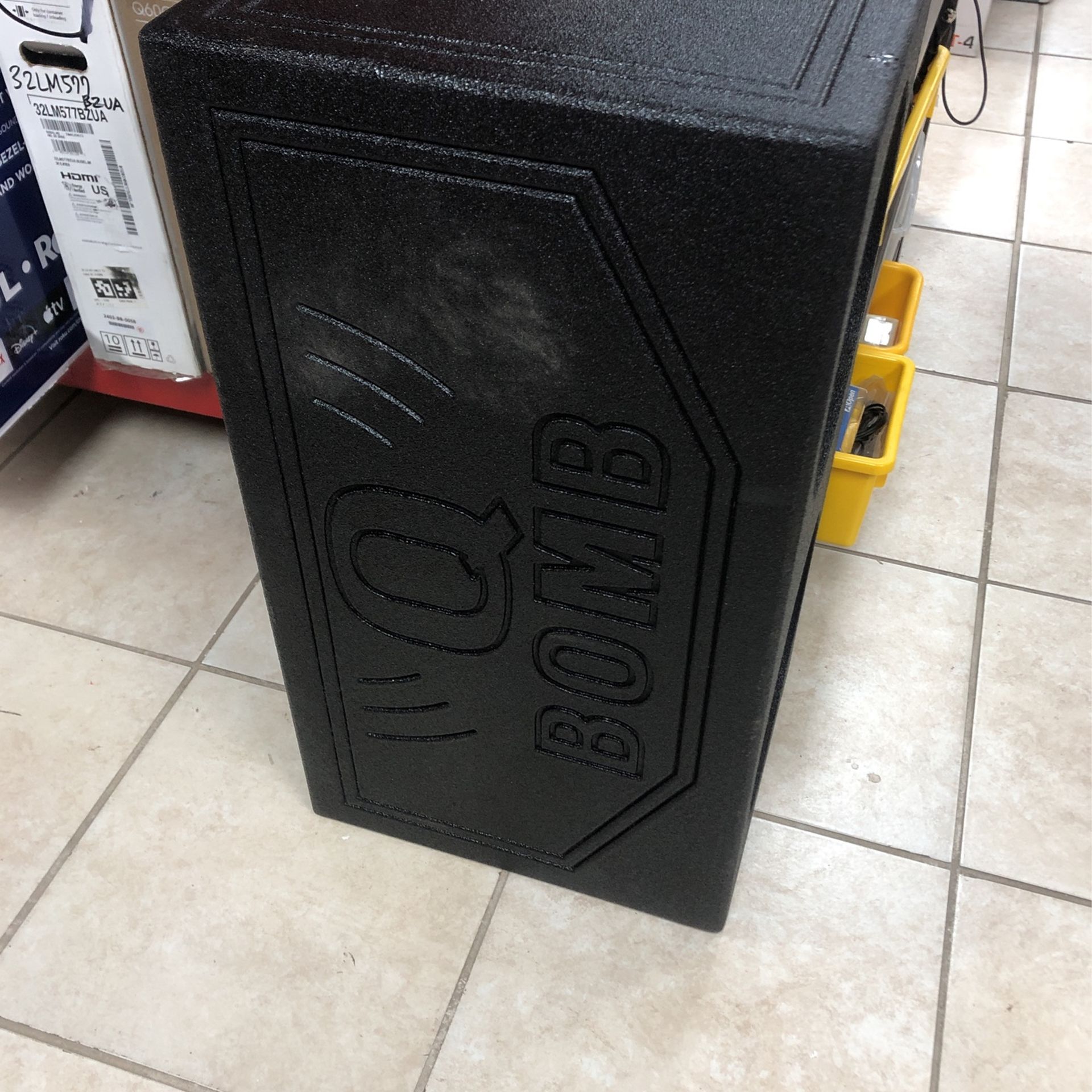 Q Bomb 12 Inch Dual Non Ported Box