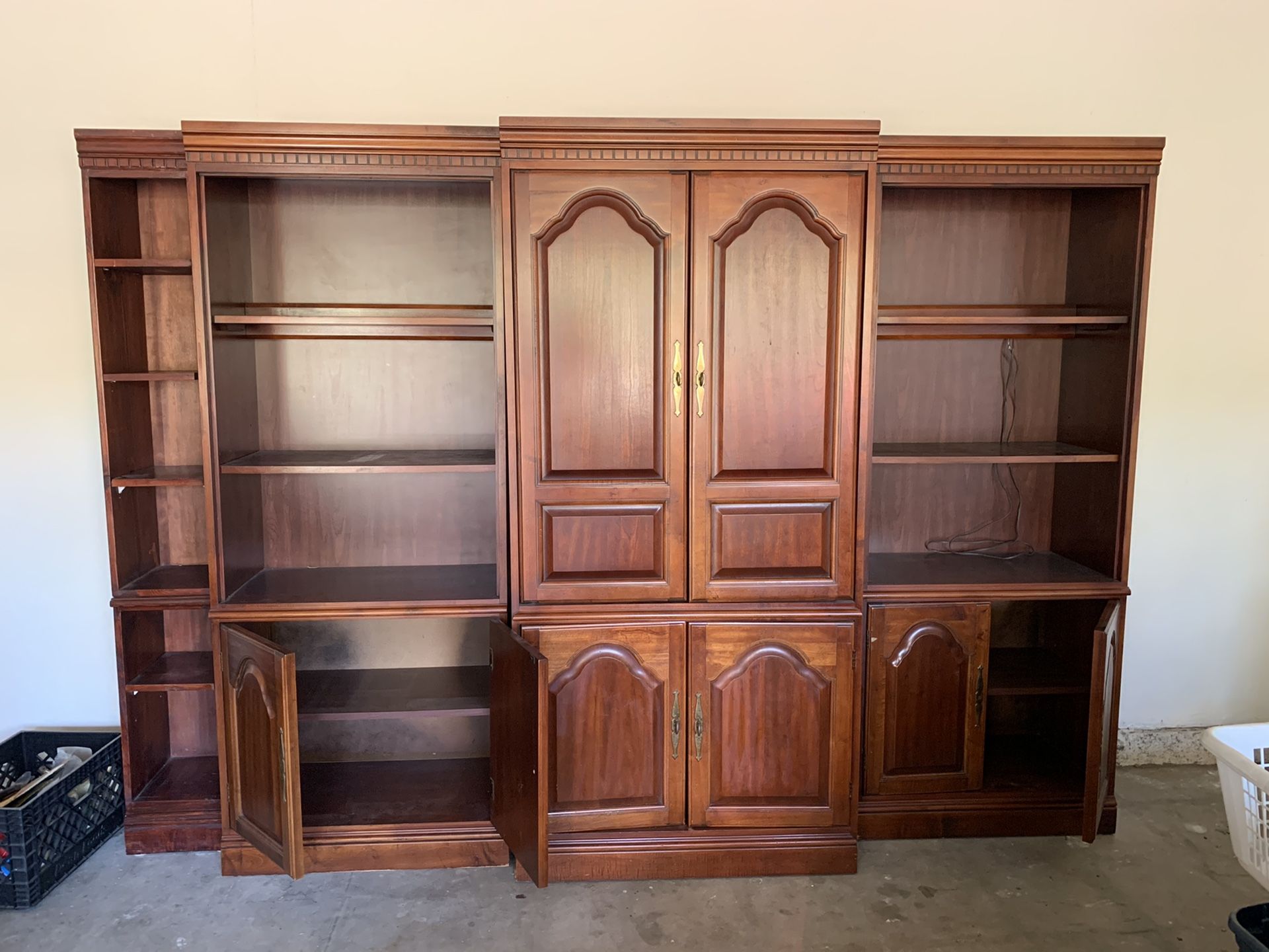 MUST SELL TODAY! Entertainment Center