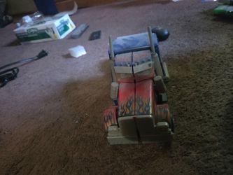 Transformers revenge of the fallen Optimus prime leader class