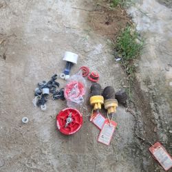 Caps Test Leaking