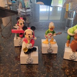 Disney Christmas Musical Decorations 