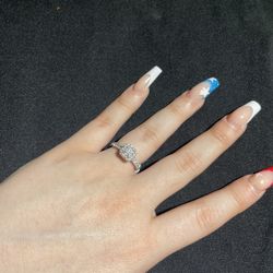 14kt White Gold Diamond Ring