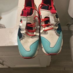 Louis Vuitton men’s running shoes size 12