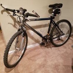 Trek 6500 Mountain Bike