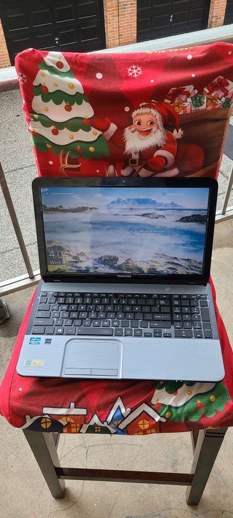 Toshiba Loptop