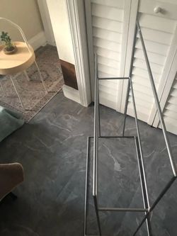 Holder Blanket/Towels