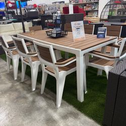 Outdoor Dining Table 