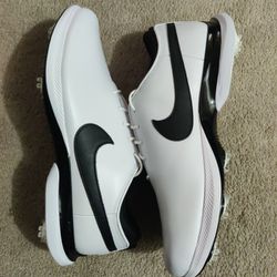 Nike Air Zoom Victory Tour 2 Size 13 Men 