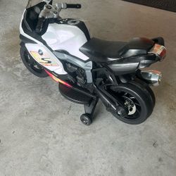 Kids MOTORCYCLE BMW  (Toy)