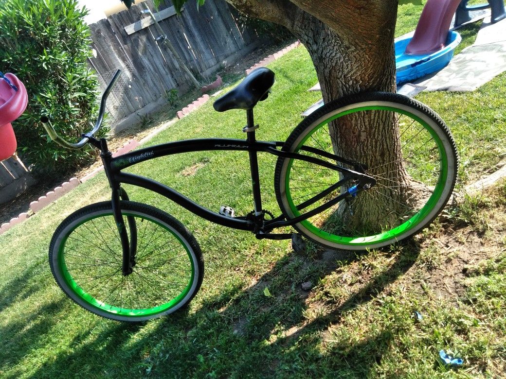 Beach cruiser