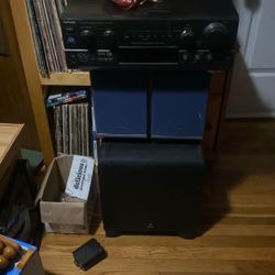 Klipsch Sub Technics Speakers Technics Receiver