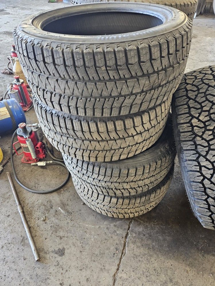 Bridgestone Blizzak Ws90