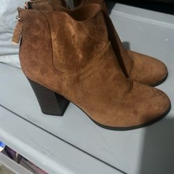 Suede Boots Size 6.5 Wonens 