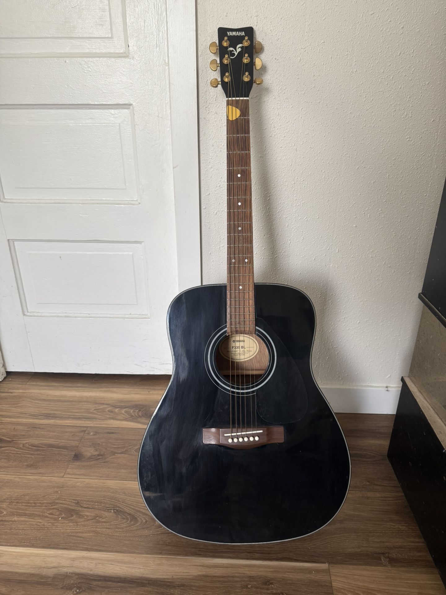 Yamaha F335 BL