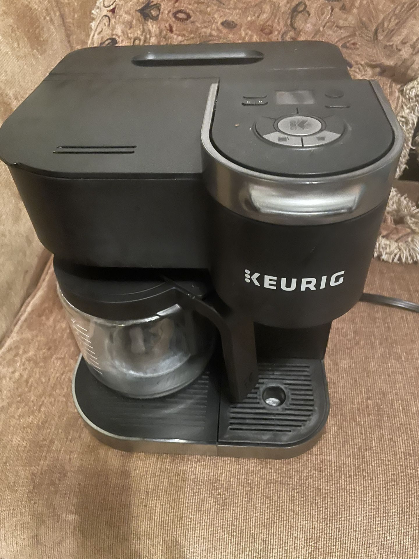 Keurig K-Duo 12-Cup Coffee Maker and Single-Serve K-Cup Brewer